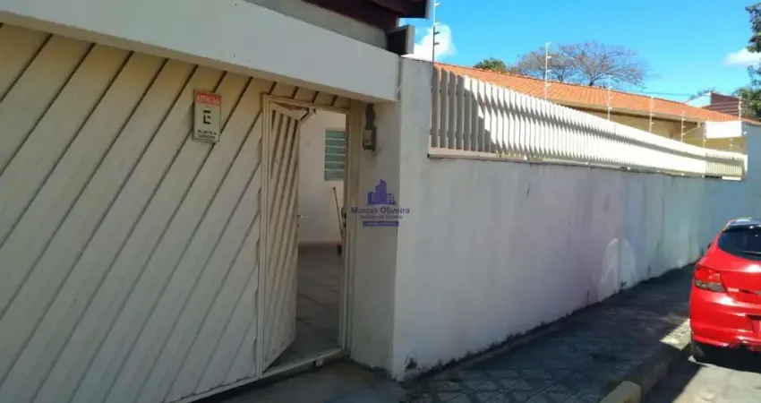 Casa com 3 quartos à venda no Centro, Taubaté 