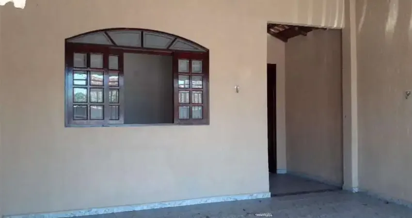Casa à venda em Taubaté-SP, Esplanada Independência: 2 quartos, 1 suíte, 1 sala, 2 banheiros, 2 vagas de garagem, 75m².