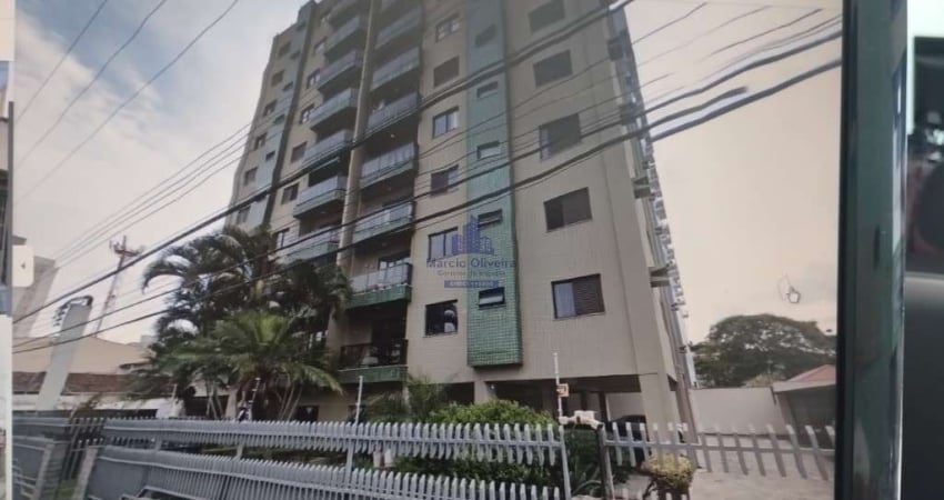 Apartamento com 3 quartos para alugar no Centro, Taubaté 