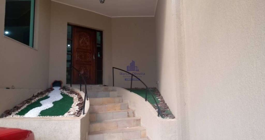 Imperdível! Casa para venda ou locação em Taubaté-SP, Bosque Flamboyant, 4 quartos, 1 suite, 1 sala, 4 banheiros, 4 vagas de garagem, 350m².