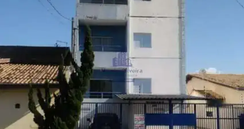 Apartamento a Venda com 77m², Suíte e Sacada por 200 mil.