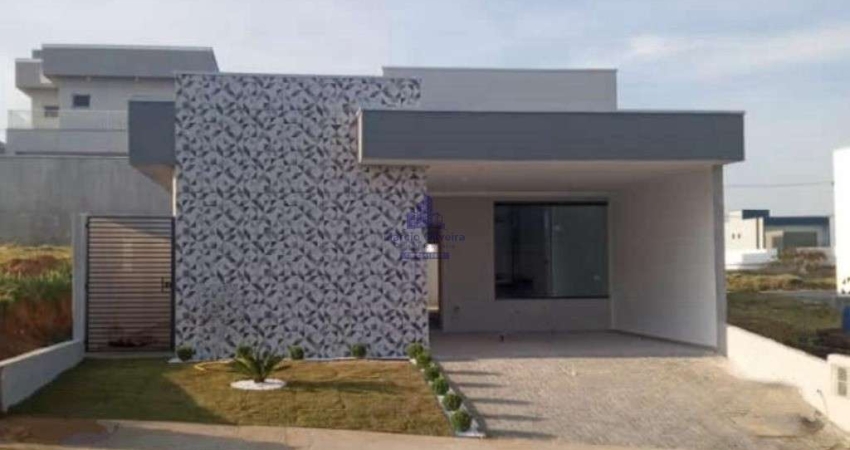 Casa Venda em Condominio com 3Q, 1Suite com Closet e com excelente localização.