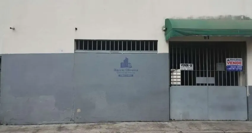 Imperdível oportunidade: Casa à venda em Taubaté-SP, Terra Nova! 3 quartos, 1 sala, 3 banheiros, 2 vagas de garagem, 200m².