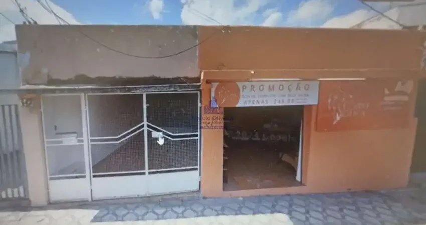 Imperdível oportunidade: Casa à venda em Taubaté-SP, Jardim Maria Augusta, 2 quartos, 2 salas, 2 banheiros, 1 vaga, 232,04m².