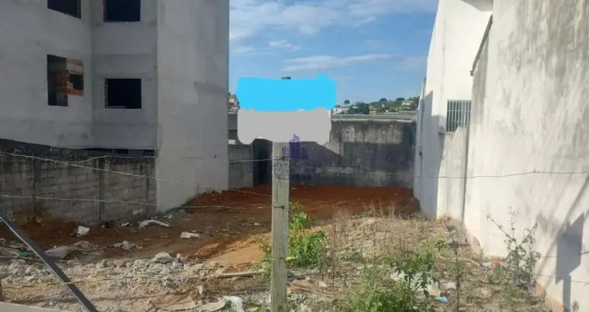 Terreno à venda no Residencial Estoril, Taubaté 