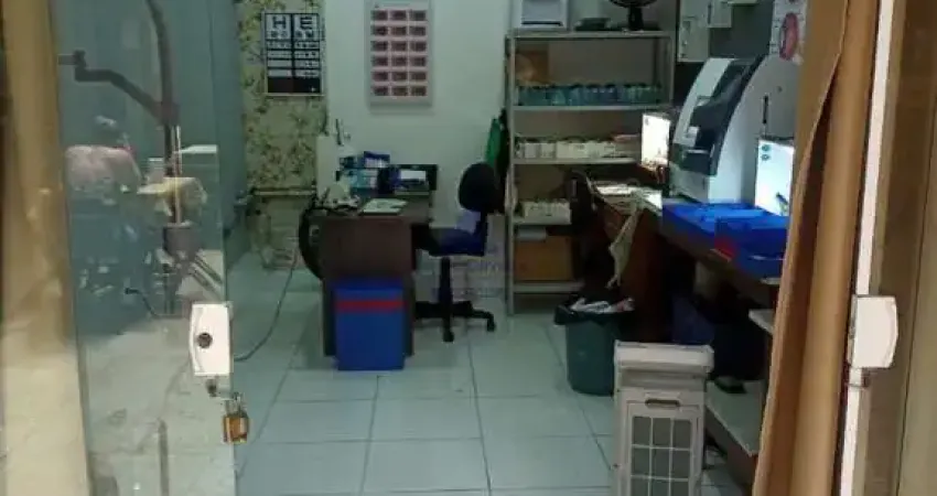 Sala comercial com 1 sala para alugar no Centro, Taubaté 