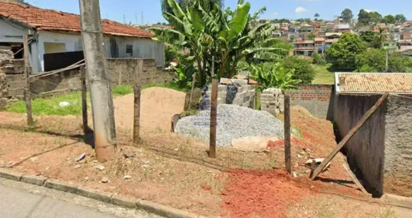 Terreno com 250m² a venda no Bairro do São Gonçalo.