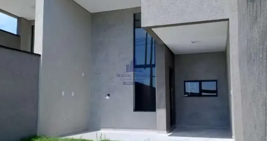 CASA NOVA COM EXCELENTE ACABAMENTO E LOCALIZAÇÃO PRIVILEGIADA