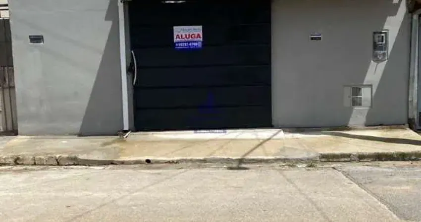 Casa com 2 quartos para alugar no Residencial Estoril, Taubaté