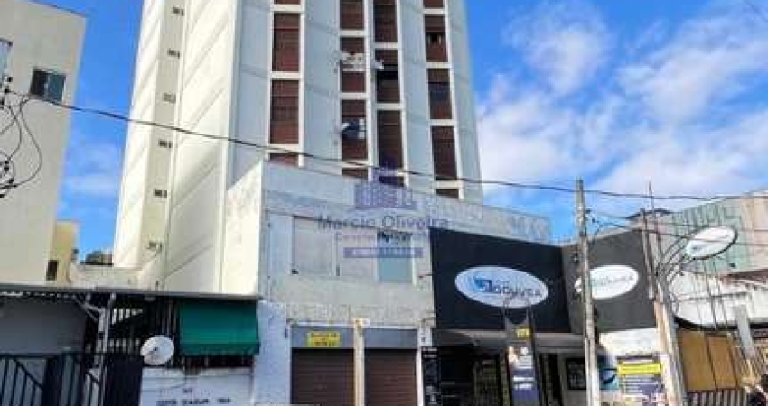 Apartamento Locação Centro de Taubaté, Três dormitórios.