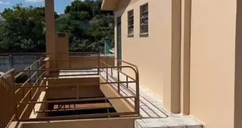 Casa com 3 quartos à venda na Rua Arábia, São João, Santa Maria