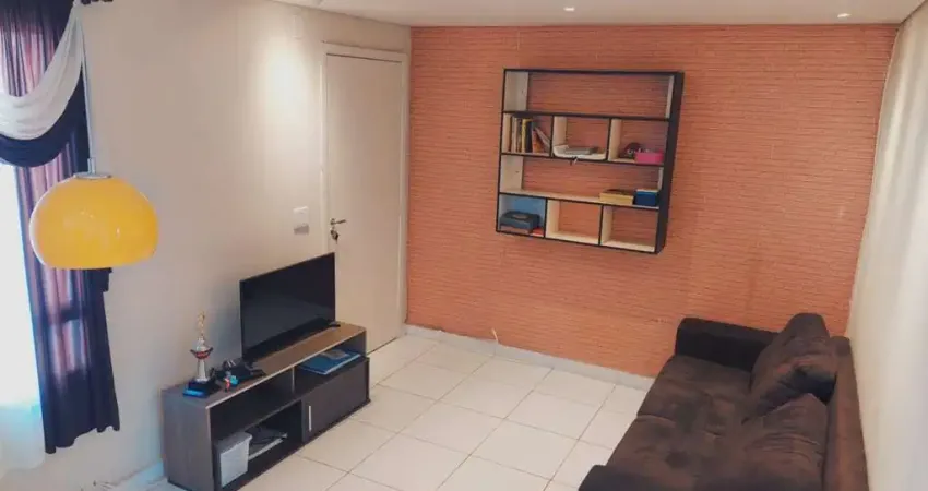 Apartamento à venda no condomínio Santa Cecília, na região da Água Chata, Guarulhos, SP