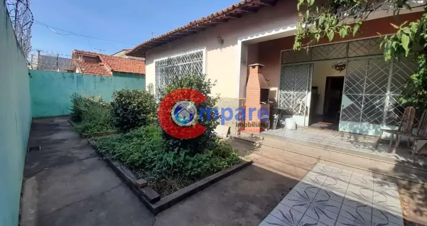 Casa com 3 quartos à venda na Rua Guarani, 648, Vila Galvão, Guarulhos