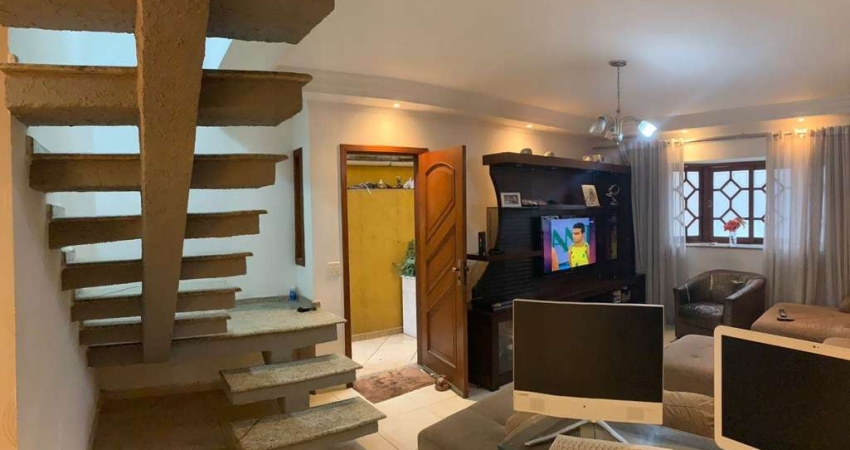 Lindo Sobrado à venda, na região do centro, ficando no bairro da Vila Moreira, Guarulhos, SP