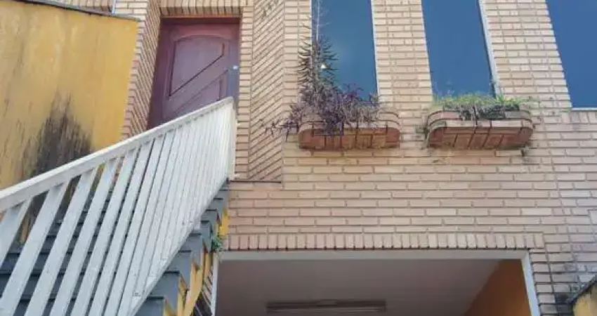 Casa com 2 quartos à venda na Rua Diadema, 412, Vila Rosália, Guarulhos
