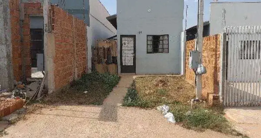 Casa à venda 2 Quartos, 1 Vaga, 10M², JARDIM DOS IPES II, IBITINGA - SP
