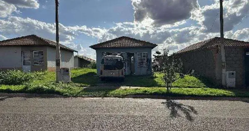 Casa à venda 2 Quartos, 2 Vagas, 10M², CONJUNTO HABITACIONAL VIDA NOVA, BARRETOS - SP