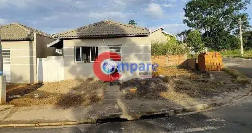 Casa à venda na Rua Oito, Residencial Luana, Araçatuba