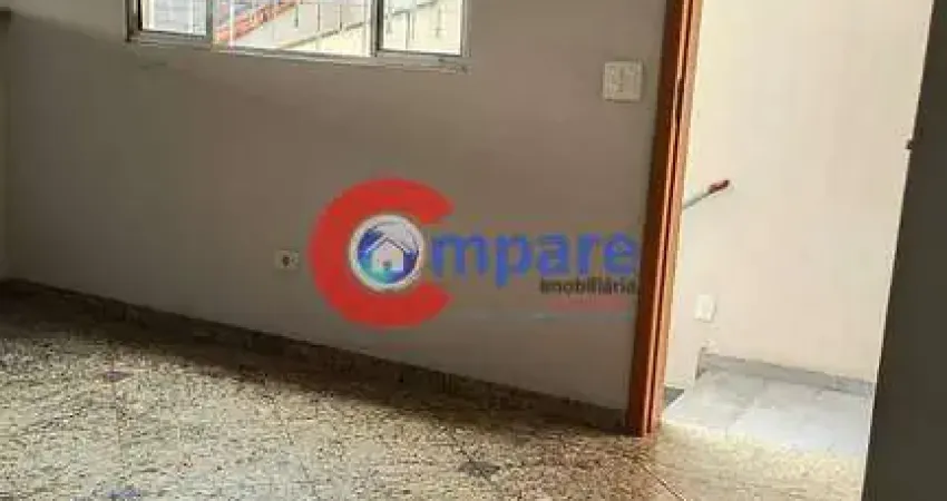 Excelente sobrado para locação, com 170 metros, 3 dormitórios, 1 suite, 2 vagas - jardim santa cec