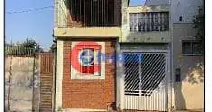 Casa à venda na Avenida P 19, Vila Paulista, Rio Claro