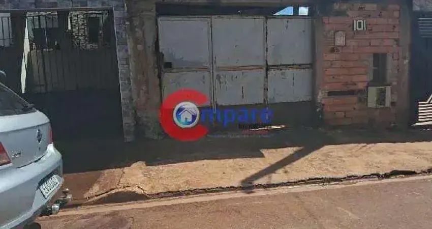 Casa à venda 2 quartos, 1 vaga, 44m², loteamento tatui caguassu, tatui - sp