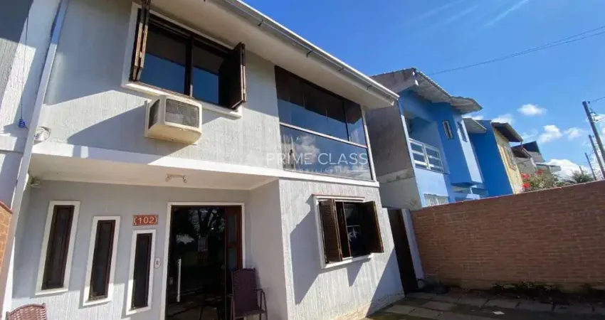 Casa com 3 quartos à venda na Elis Regina, 102, Pitangueiras, Canoas