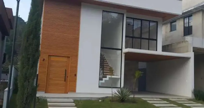 Casa em Condomínio para Venda em Teresópolis, Posse, 3 dormitórios, 1 suíte, 2 banheiros, 1 vaga