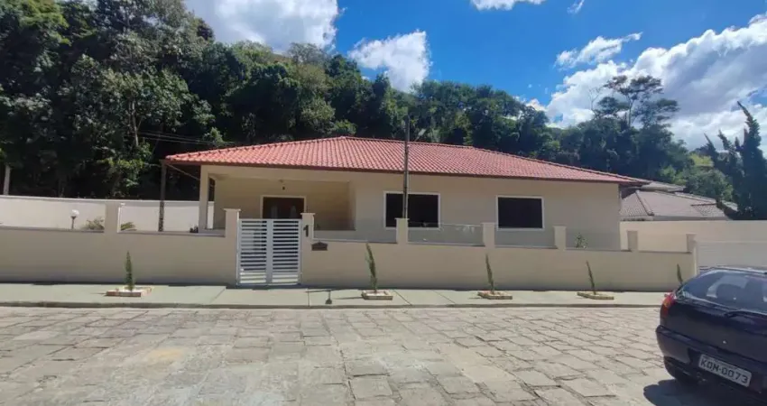 Casa em Condomínio para Venda em Teresópolis, Prata, 3 dormitórios, 1 suíte, 3 banheiros, 3 vagas