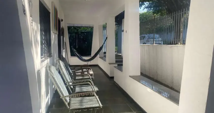 Sítio para Venda em Guapimirim, Vale das Pedrinhas, 3 dormitórios, 2 suítes, 1 banheiro, 3 vagas