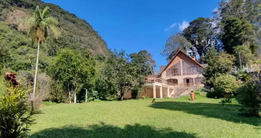 Sítio para locação em teresópolis, granja guarani, 7 dormitórios, 5 suítes, 1 banheiro, 7 vagas