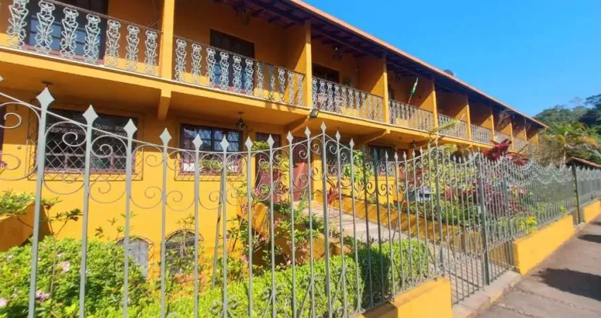 Casa em condomínio para locação em teresópolis, carlos guinle, 2 dormitórios, 3 banheiros, 2 vagas