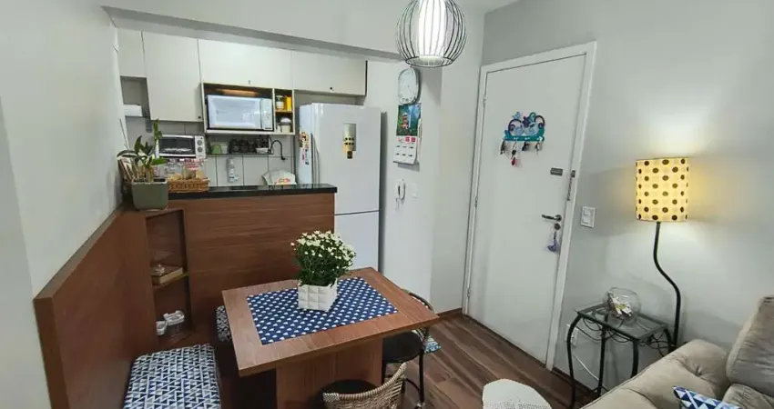 Apartamento - Padrão, para Venda em Taboão da Serra/SP
