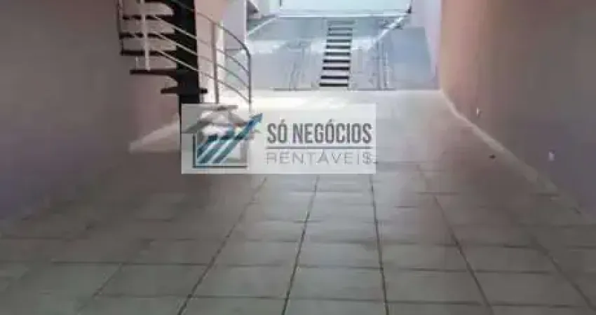 Sobrado 150m² com 3 dormitórios, 4 vagas e próximo ao futuro metrô no Jardim Maria Rosa – Taboão da Serra