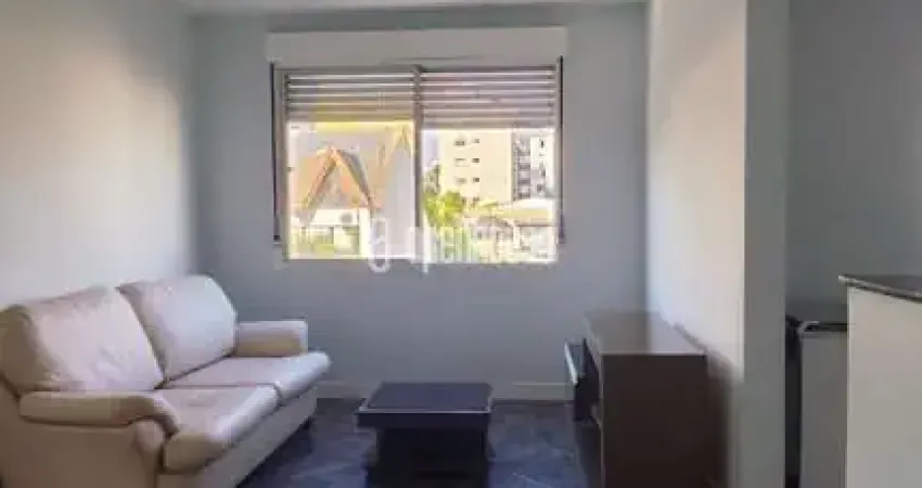 Amplo Apto com 3 Dorms, 1 Vaga Coberta e 2 Banheiros