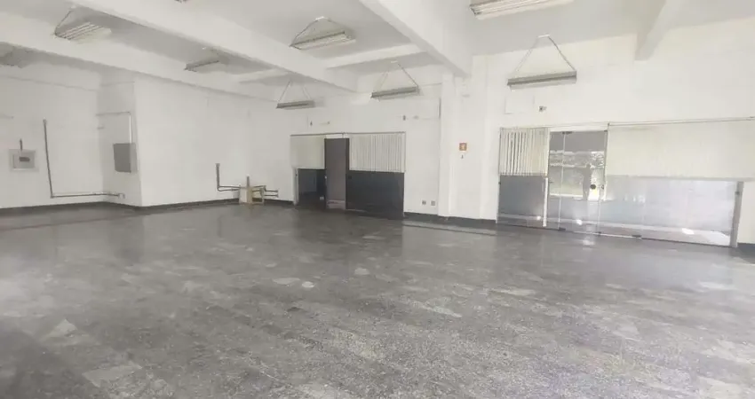OPORTUNIDADE PARA LOCAÇÃO PRÉDIO COMERCIAL EM SANTOS 3.000m²