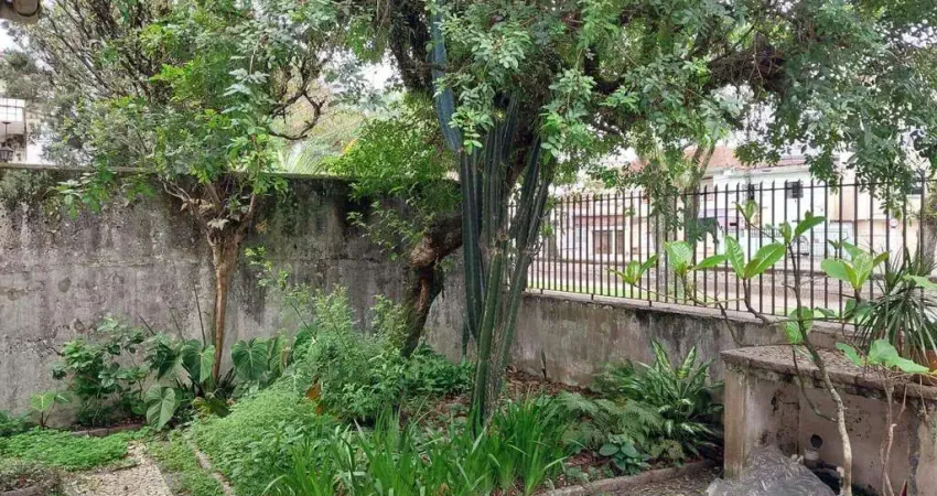 SOBRADO 03 DORMITÓRIOS 2 BANHEIROS EDÍCULA QUINTAL 2 VAGAS 160 m² MARAPÉ