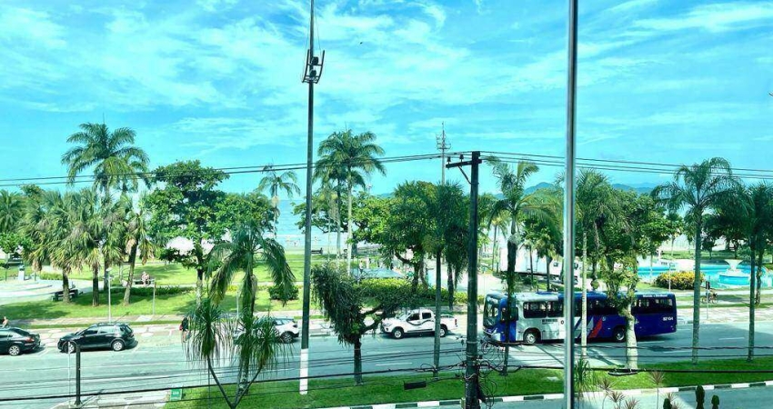 APARTAMENTO 4 SUITES COM SACADA FRENTE PRO MAR BAIRRO APARECIDA 2 VAGAS