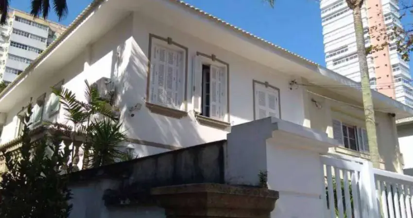 CASA TIPO SOBRADO 3 SUÍTES, 2 VAGAS, 2 SALAS 190m² GONZAGA R$ 1.900.000,00