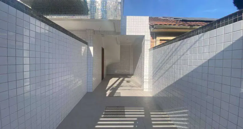 Casa com 3 dormitórios à venda, 110 m² por R$ 870.000,00 - Ponta da Praia - Santos/SP