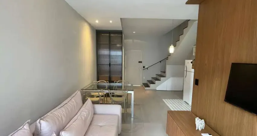 Flat no coração do Gonzaga (Mobiliado), 2 Quartos, 1 Vaga, Andar Alto, Próximo da Praia, Lazer