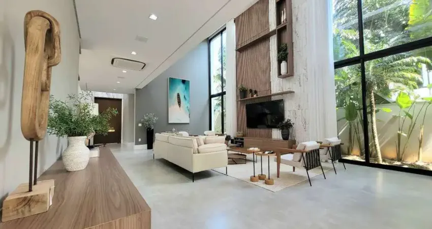 Casa de alto padrão à venda na Riviera de São Lourenço | 7 suítes, piscina e resort privativo