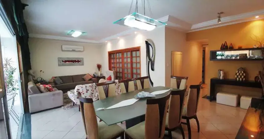 Apartamento amplo à Venda | 4 dormitórios | 215 m² | 2 Vagas | 1 quadra da praia | Aparecida /Santos-sp