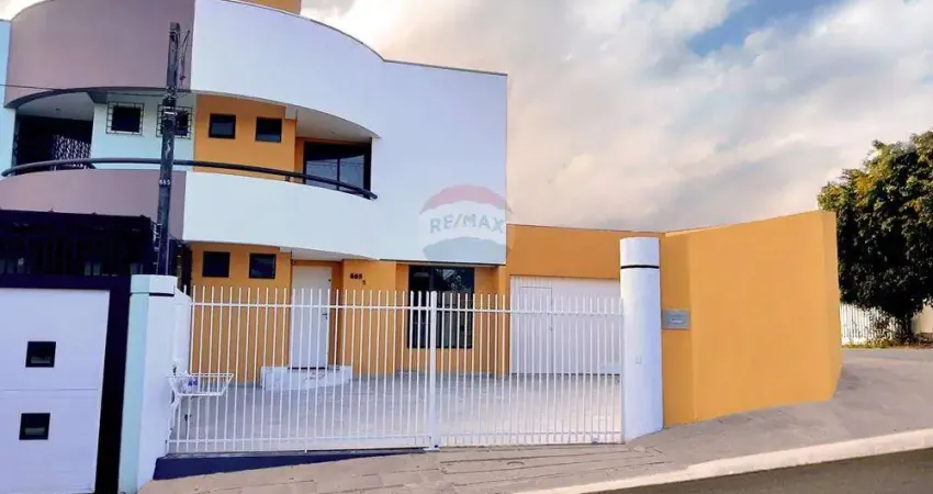 Casa com 3 quartos à venda na Rua Lauro Tavares Rodrigues, 665, Xaxim, Curitiba
