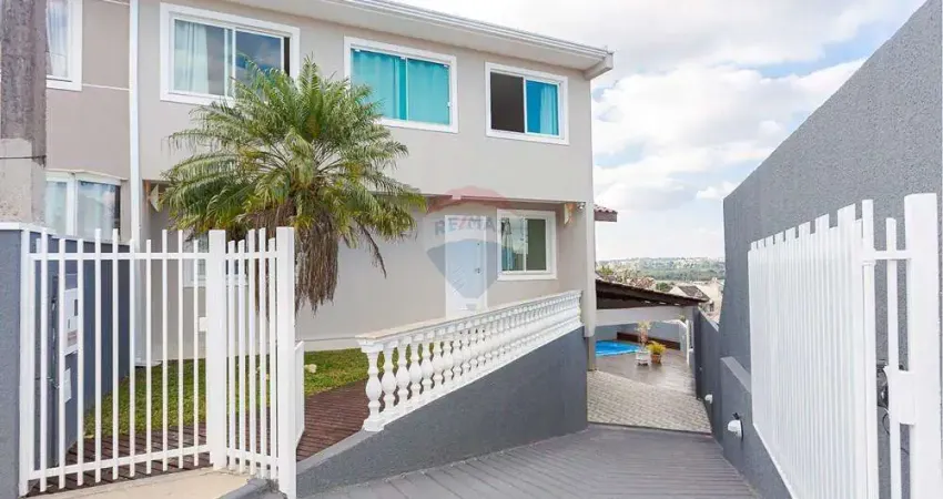 Sobrado Triplex no Condomínio Residencial Mirante da Serra!