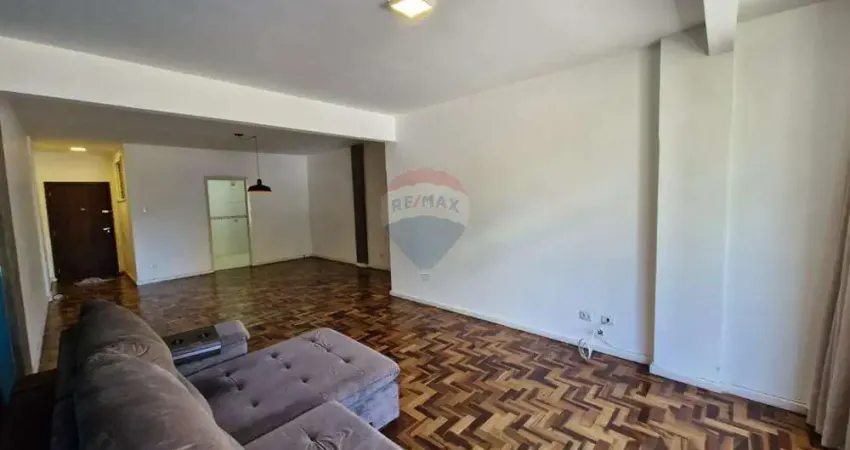 Apartamento com 3 quartos para alugar na Rua Barão do Serro Azul, 447, Centro, Curitiba