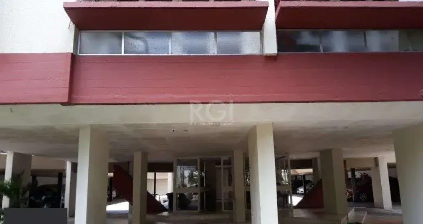 Apartamento 03 dormitórios (01 suíte), com vaga escriturada, no bairro Santana,