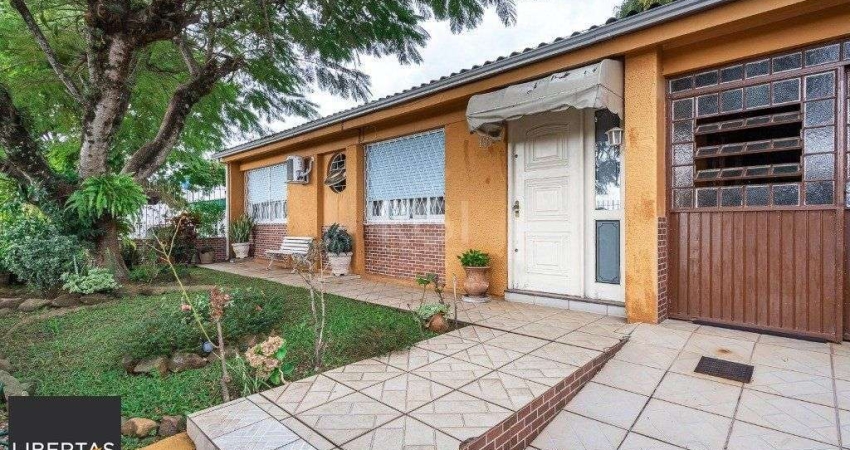 Casa Condominio para Venda - 325m², 3 dormitórios, 3 vagas - Teresópolis