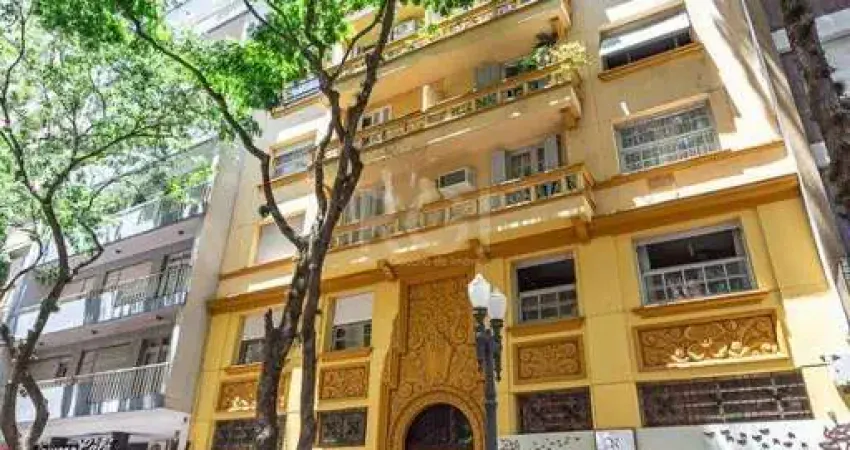 Apartamento no centro - 2 dormitórios - reformado e mobiliado