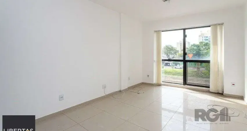 Sala comercial à venda na Avenida Ipiranga, 745, Menino Deus, Porto Alegre