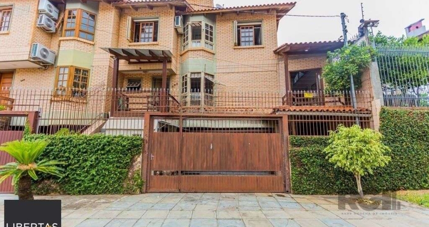 Casa 3 dormitórios à venda Jardim Itu Porto Alegre/RS
